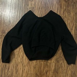 H&M ribbed knit crop sweater 🖤